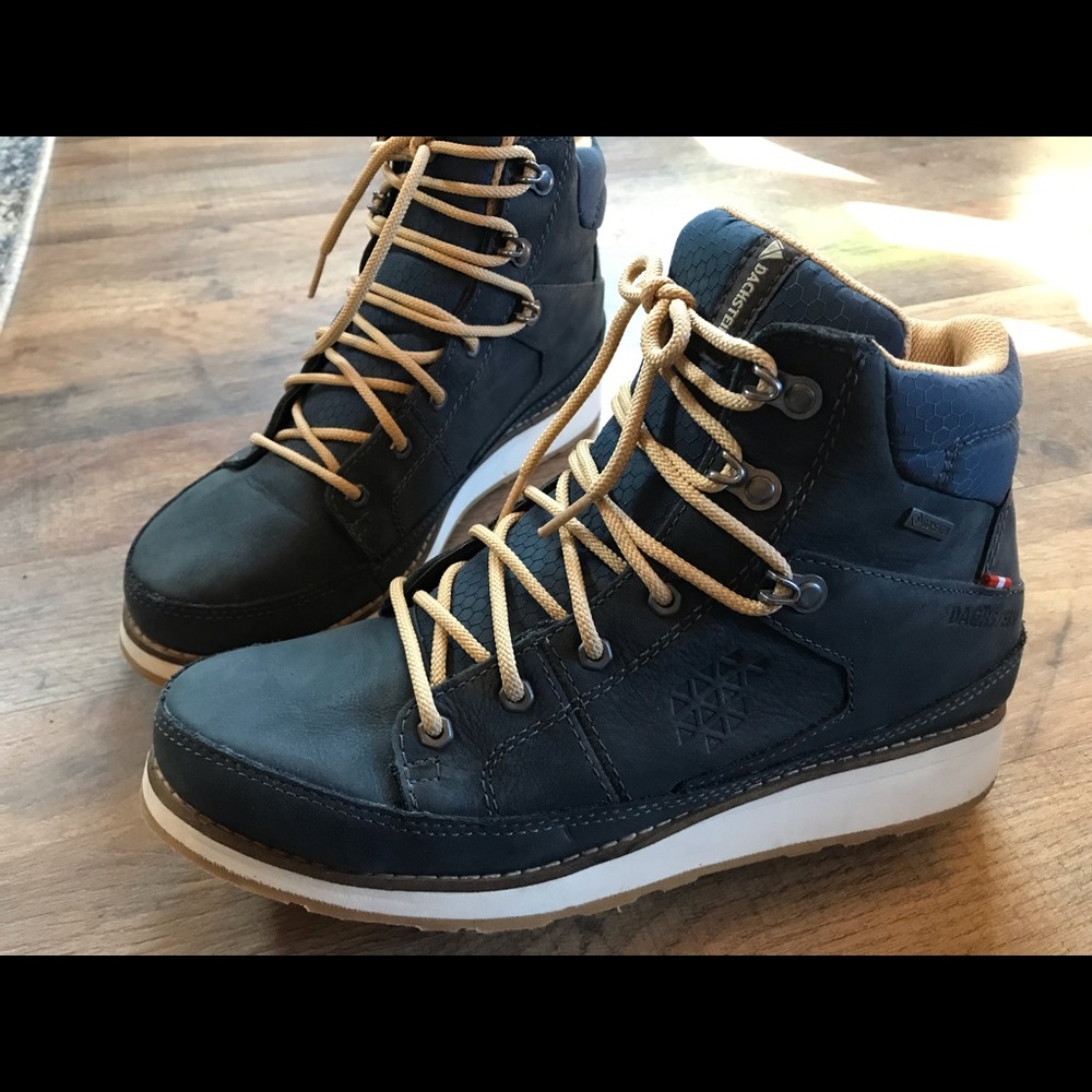 Navy Dachstein Boots purchased in Austria